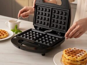 Brentwood Waffle Maker