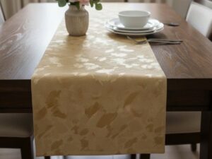 Table Runner (Gold)